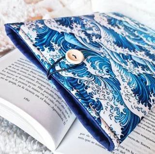 Funda libro impermeable Olas Angle Gisart