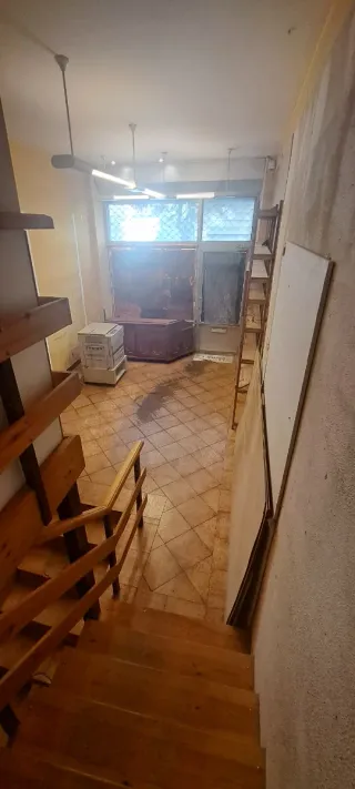 Local bajo en Avenida Fernández Ladreda, León