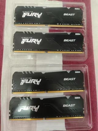 Kingston FURY Beast DDR4 RGB 32GB (4x8GB) RGB