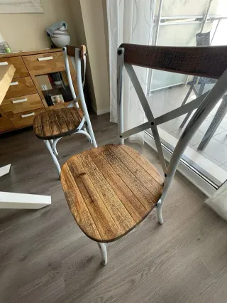 Mesa comedor roble macizo + 4 sillas