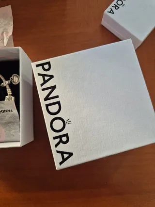 Pulsera Pandora Original + Charm Corazón