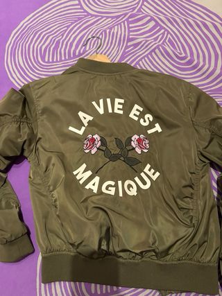 Cazadora de niña