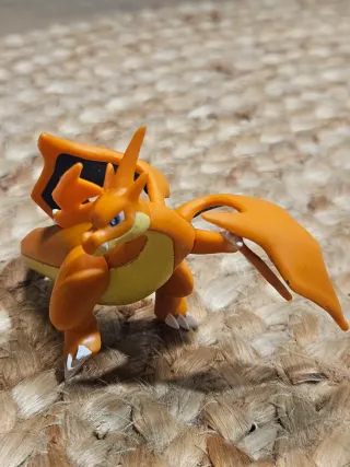 Figura Pokémon Charizard