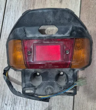 Piloto trasero Yamaha Jog