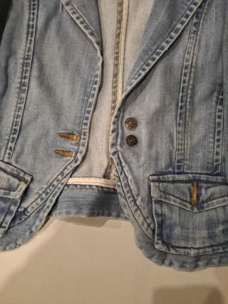 Cazadora tejana vaquera