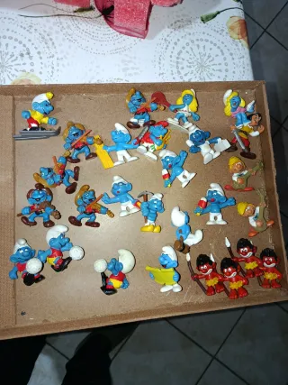 Lotto Puffi Smurfs a 6 euro l'uno