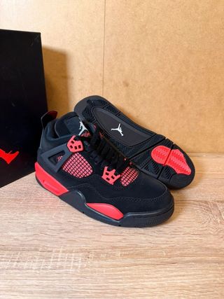 Jordan 4 Retro Red Thunder Talla 39