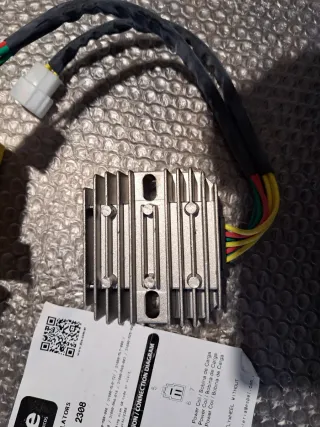 Regolatore Tensione DZE REG 172308 Honda VFR