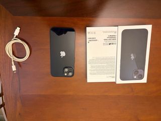 iPhone 13 Medianoche