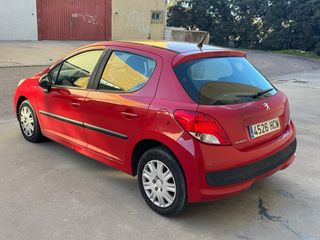 Peugeot 207 2011 1.4 gasolina