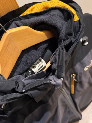 Cazadora Neak Peak Invierno Negra/Gris