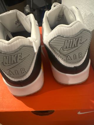 Nike Air Max 90 Blancas y Amarillas