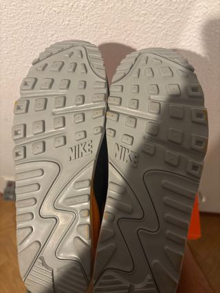 Nike Air Max 90 Blancas y Amarillas