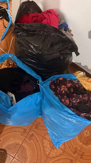 Lote Ropa Variada Mujer Solo hoy en Andujar