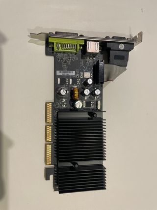 Tarjeta Gráfica Nvidia Geforce 6200 128MB AGP