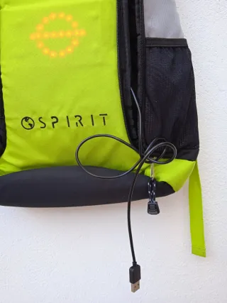 Mochila senderismo con señal luminosa