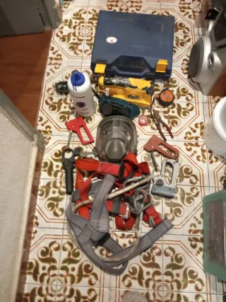 Caja de herramientas y accesorios