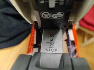 Esquís de travesía Atomic Guide con focas