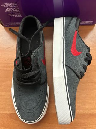 Nike SB Janoski (GS) Nero/Rosso Tg 38