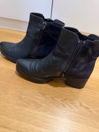 Botas de piel con suela gruesa Azul muy oscuro