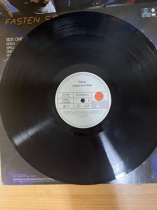 LP VINILO TOKIO “ FASTEN SEAT BELTS “