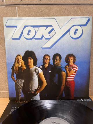 LP VINILO TOKIO “ FASTEN SEAT BELTS “
