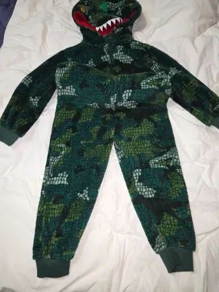 Pijama/disfraz dinosaurio