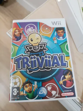 Consola Wii + 2 mandos + 4 juegos