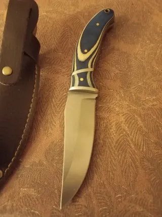 Herramienta de Aventura con Funda