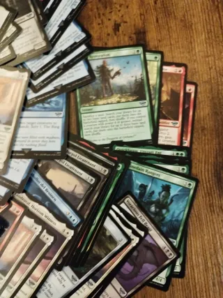 90 cartas infrecuentes MTG El Señor de los Anillos