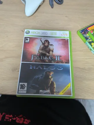 Xbox 360 Blanca +2 mandos + 11 Juegos