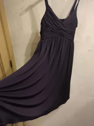 Vestido morado de fiesta