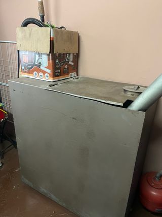 Quemador de pellets Ferroli SUN P7 con deposito