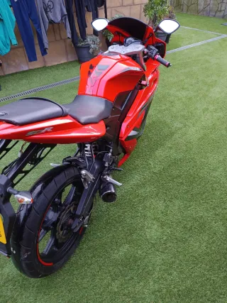 Motor Hispania RX50R 2008 Roja.vendo o cambio