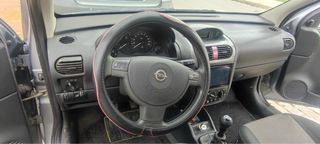 Opel Corsa 2005 con etiqueta B
