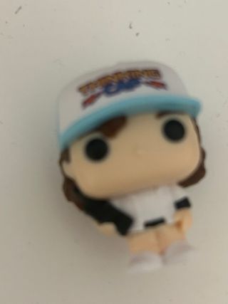 Figura Funko Pop Dustin Kinder Bueno