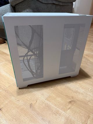 Torre PC Gaming MARS MCV4 Gris/Blanco MSI