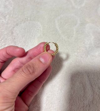 Pack pendientes y piercings dorados