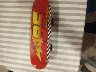 Monopatin Rayo McQueen