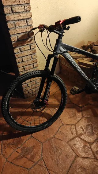 Mountain bike Mondraker Factor R