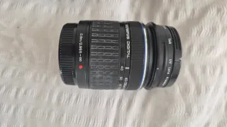 Olympus E510 + Lentes y Accesorios