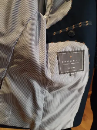 Traje de niño COCONUT azul. Talla 9-10, 140 cm.