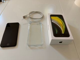 iPhone SE 2da Gen (2020) Negro