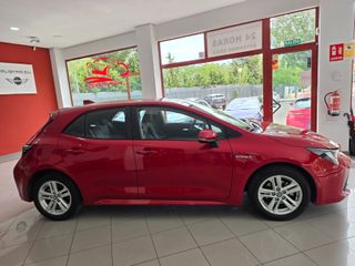 Toyota Corolla 1.8 125H ACTIVE TECH E-CVT