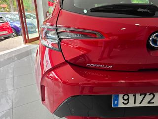 Toyota Corolla 1.8 125H ACTIVE TECH E-CVT