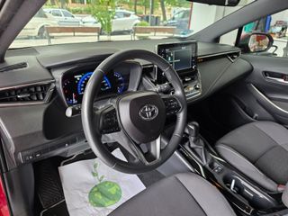 Toyota Corolla 1.8 125H ACTIVE TECH E-CVT