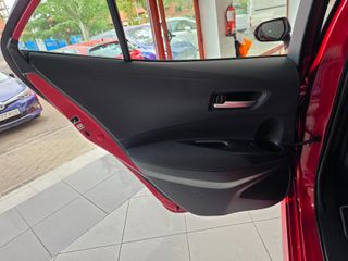 Toyota Corolla 1.8 125H ACTIVE TECH E-CVT