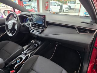 Toyota Corolla 1.8 125H ACTIVE TECH E-CVT