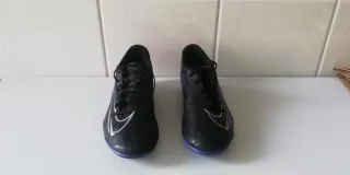 Botas de fútbol Nike Talla 44