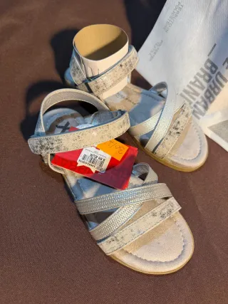 Sandalias Xti – NUEVAS – Plata N°:694